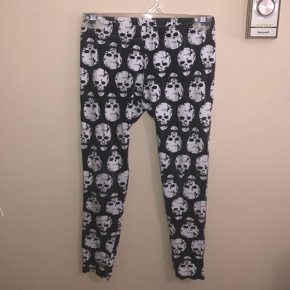 No Boundaries Skull Leggings